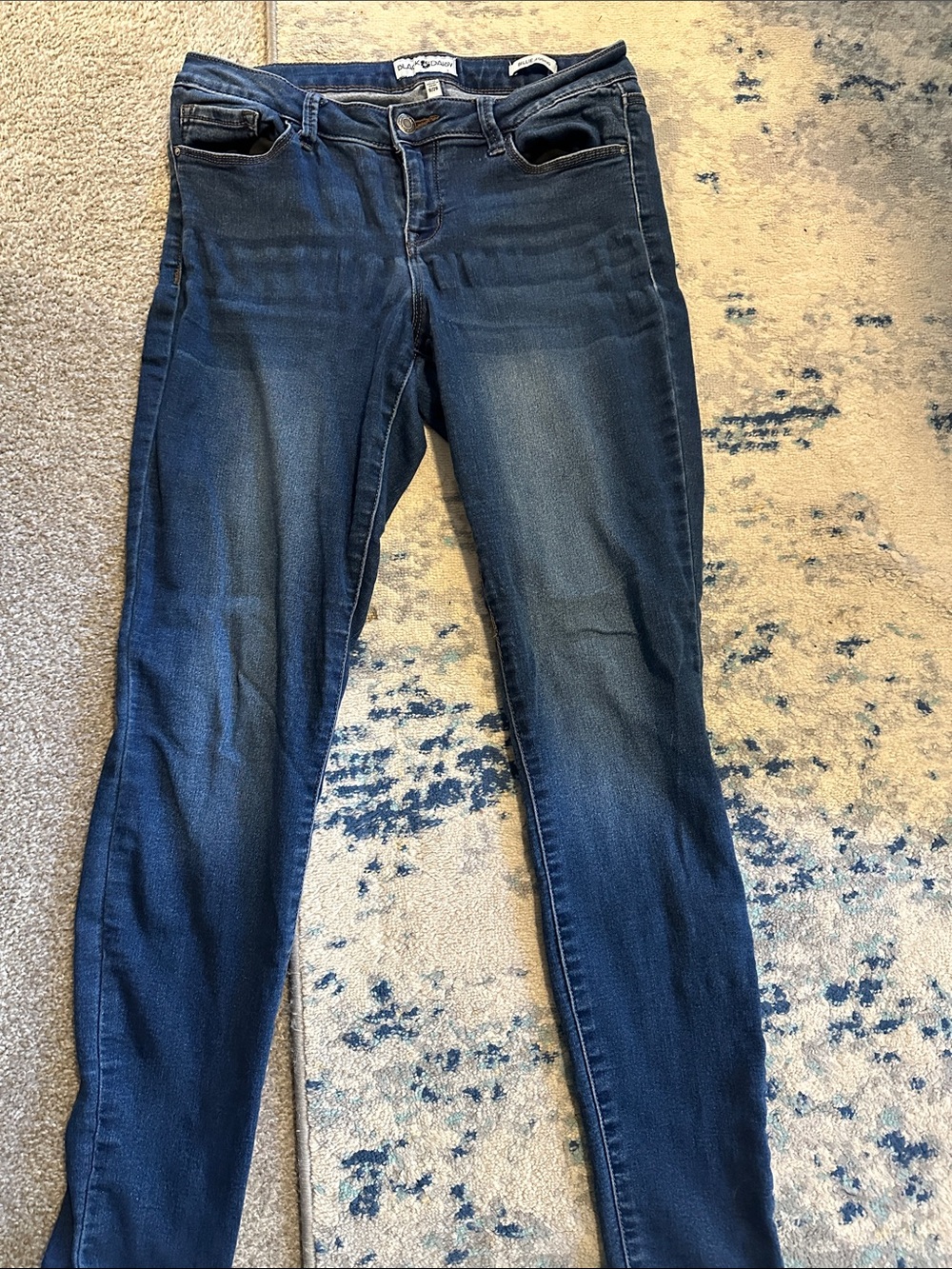 Slim Fit Women’s Skinny Jeans in Dark Blue